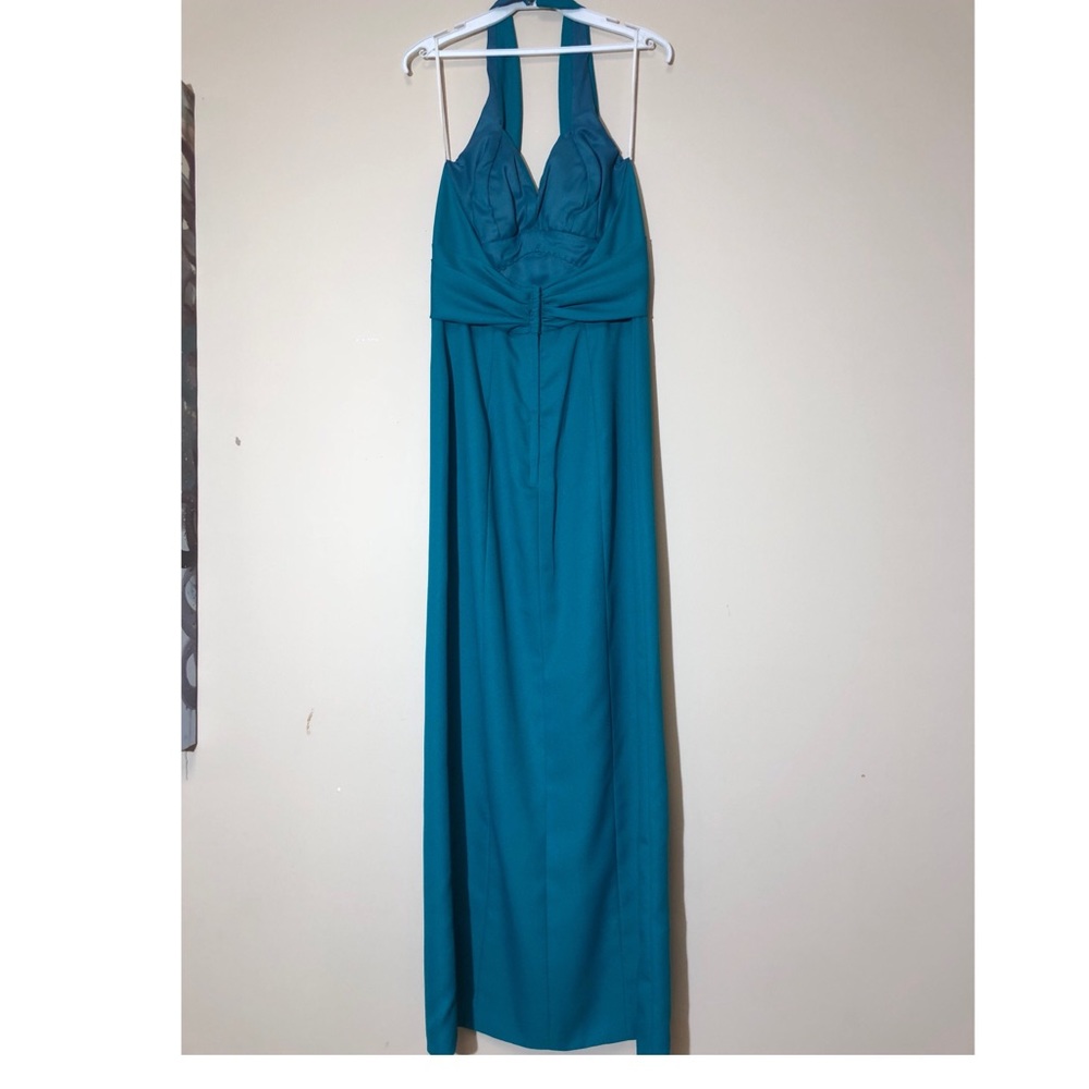 Teal Halter Formal/Prom Dress - Picture 2 of 4